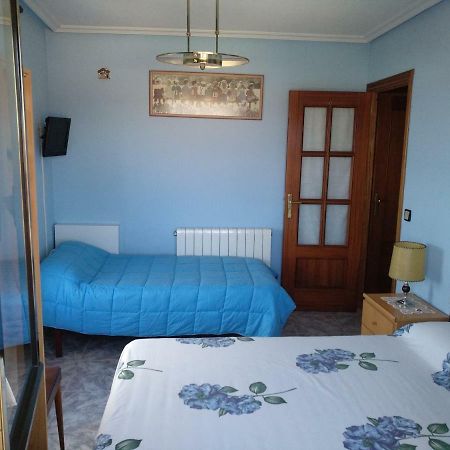 Casa Rural El Carrascal Valdefuentes de Sangusín 外观 照片