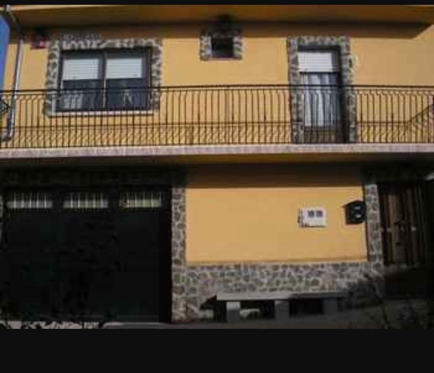 Casa Rural El Carrascal Valdefuentes de Sangusín 外观 照片