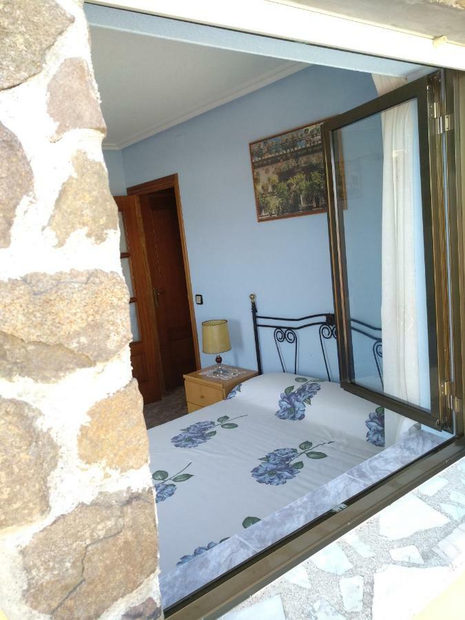 Casa Rural El Carrascal Valdefuentes de Sangusín 外观 照片